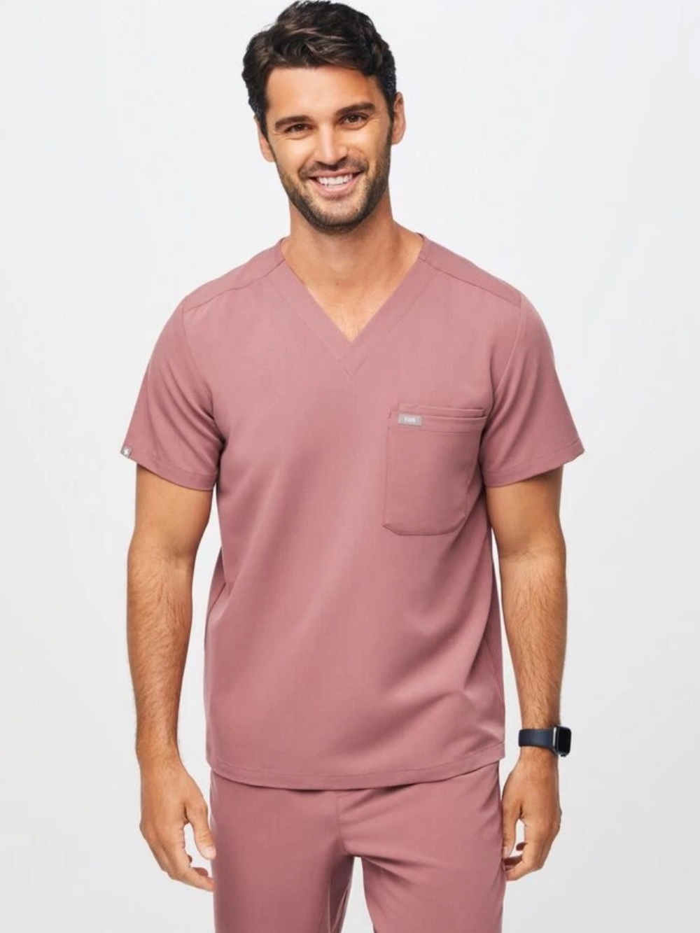 Figs Men’s Leon Three-Pocket Scrub Top in Mauve Size XS